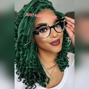 Celebrity nonprescription clear lens neon white black cartoon style women's eye